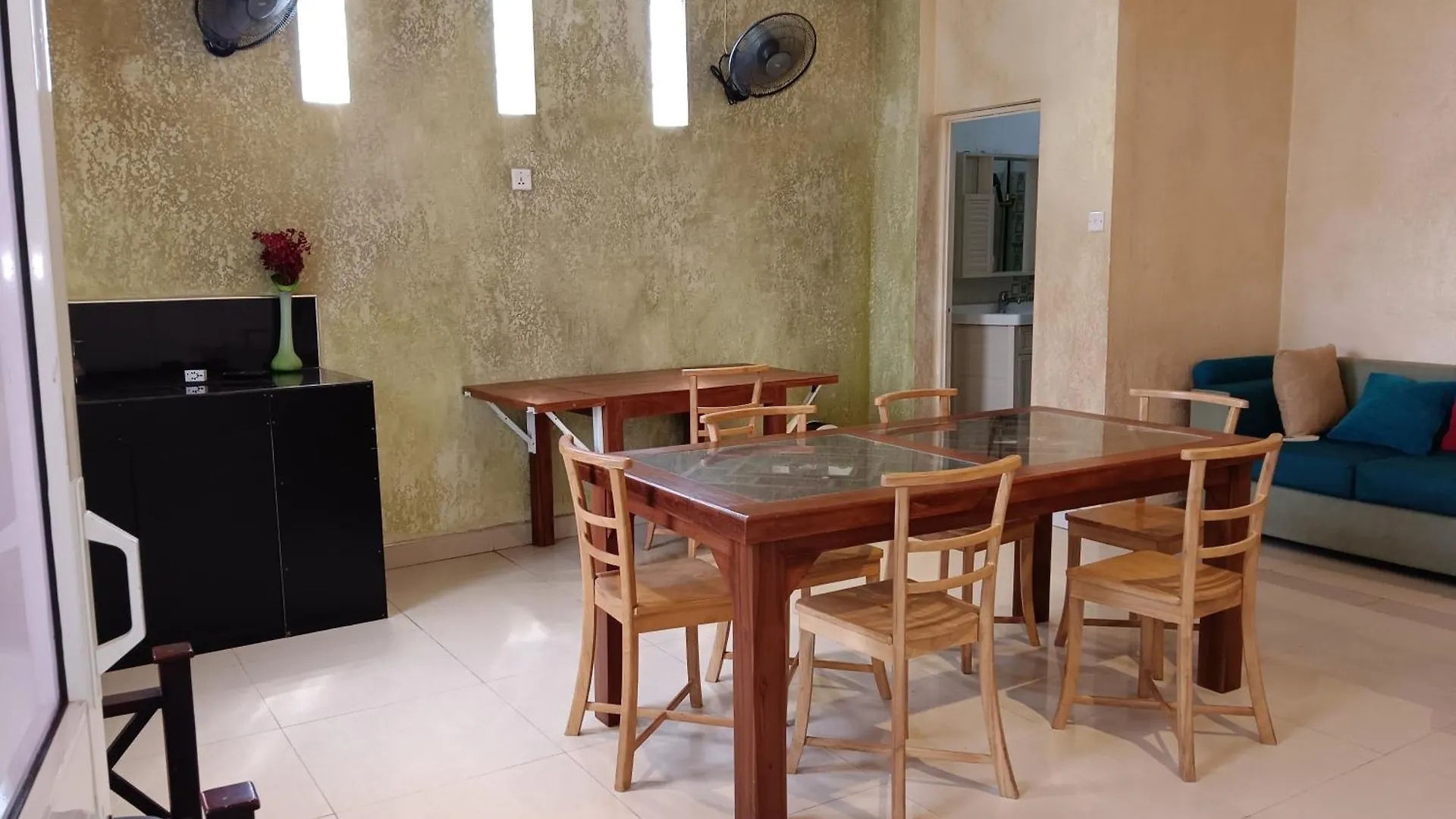 La Cozy Hotel & Restaurant Negombo Daluwekotuwa