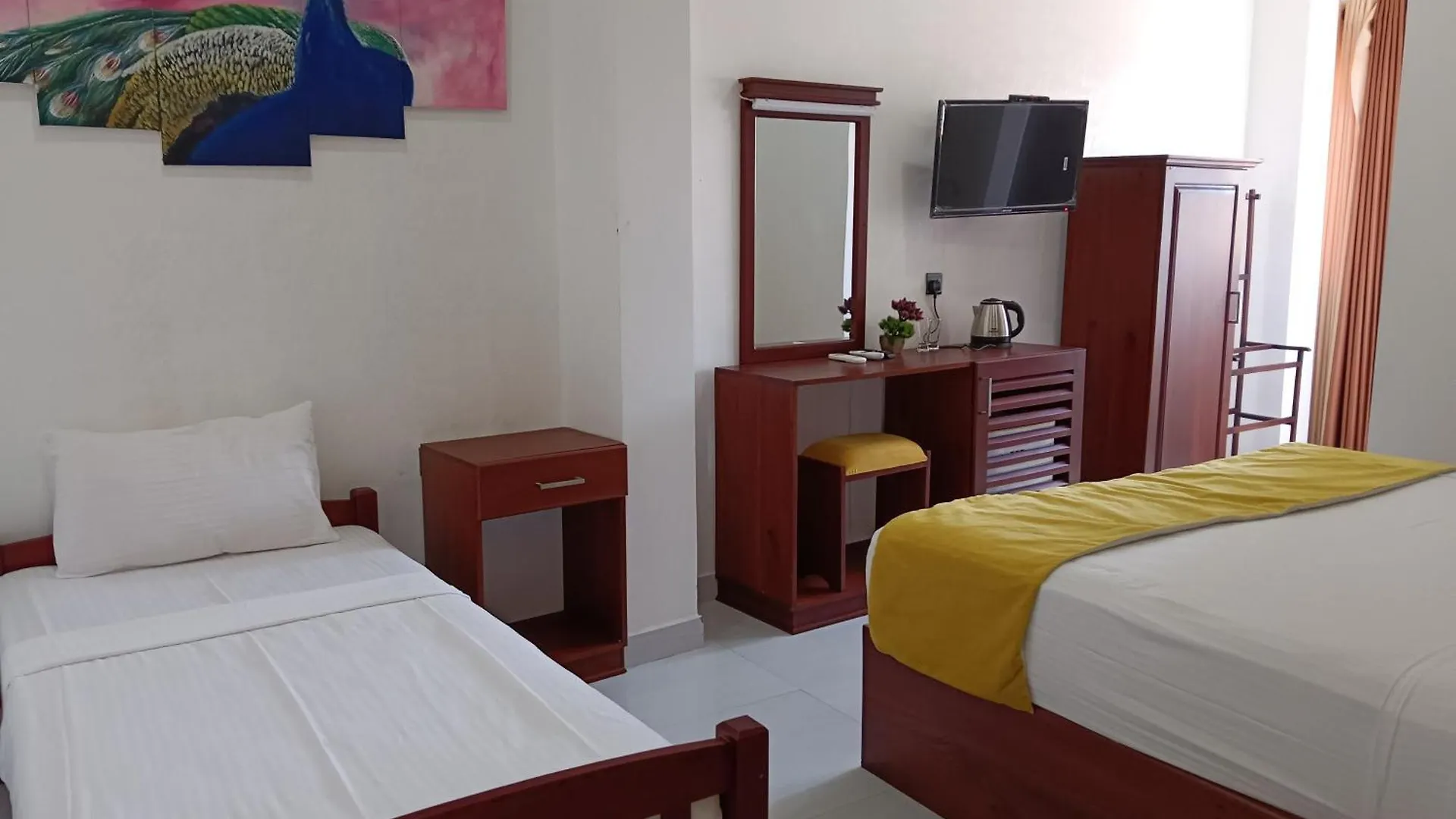 La Cozy Hotel & Restaurant Negombo Daluwekotuwa