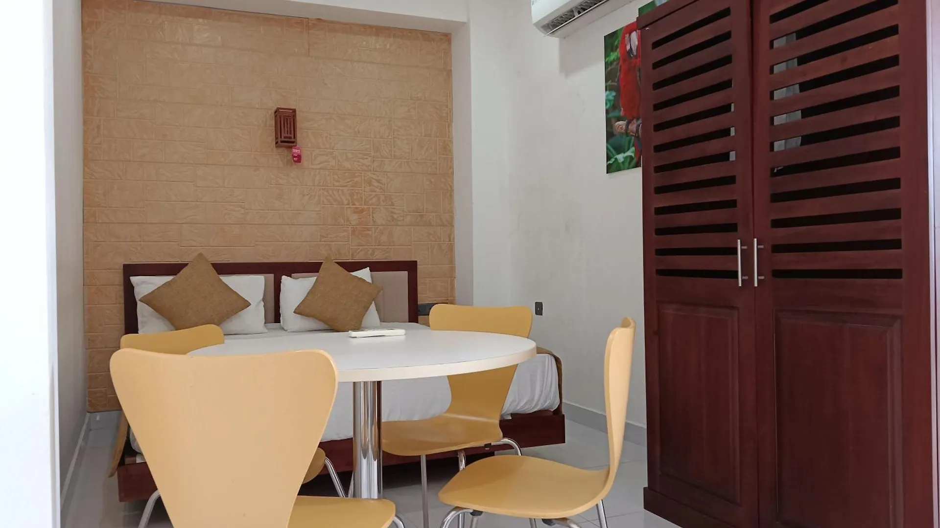 La Cozy Hotel & Restaurant Negombo Daluwekotuwa