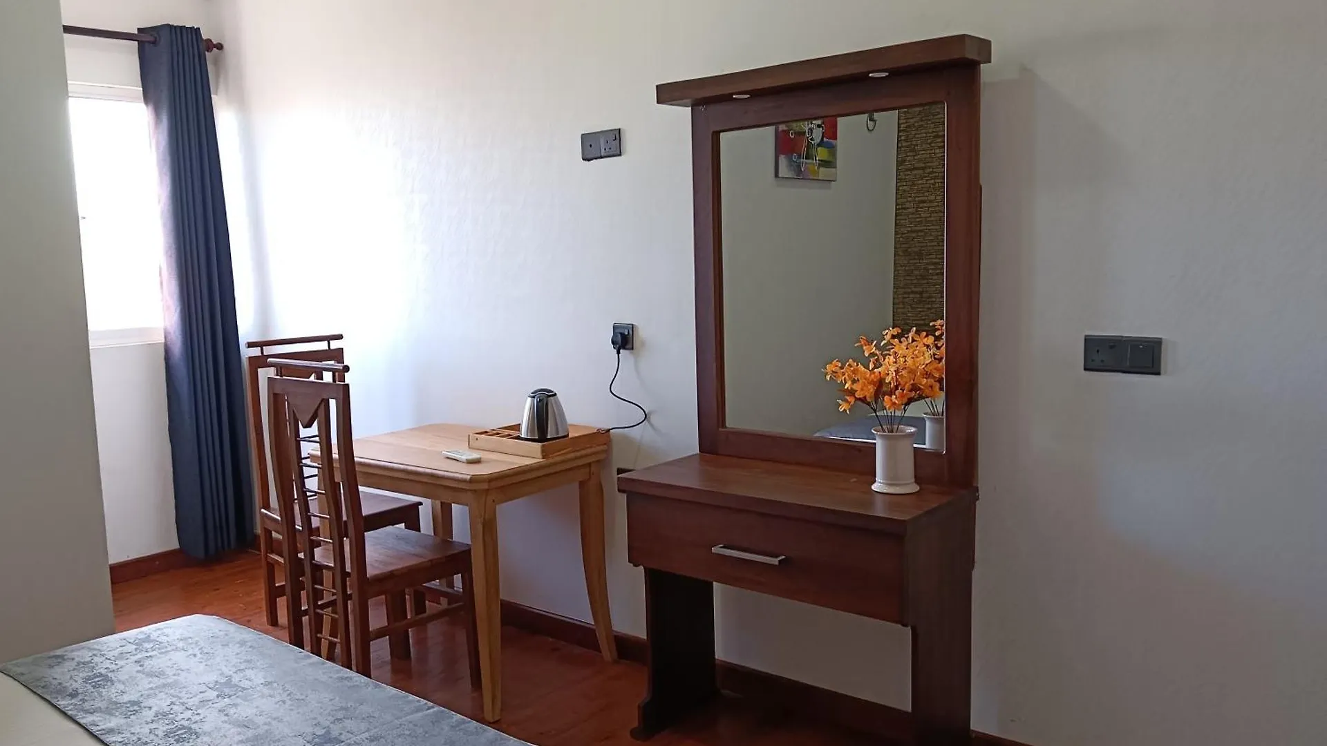 La Cozy Hotel & Restaurant Negombo Daluwekotuwa 3*,
