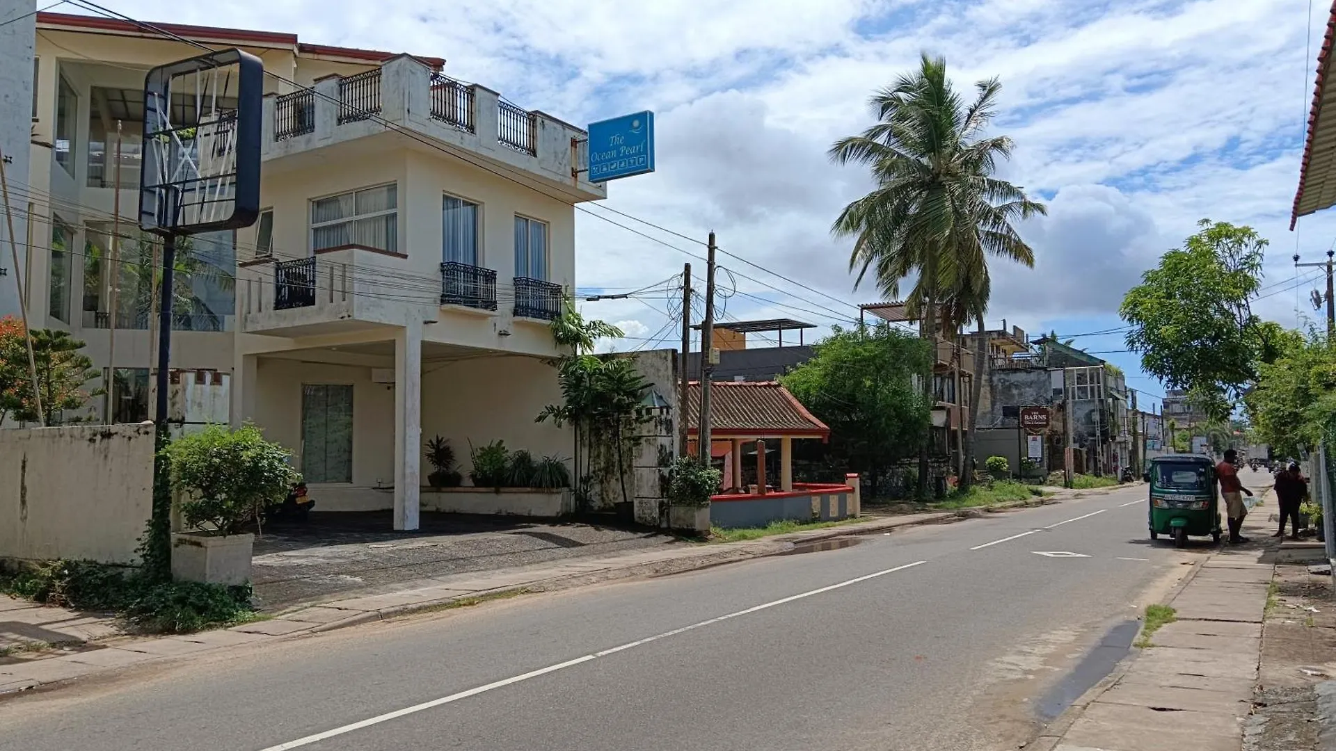 La Cozy Hotel & Restaurant Negombo Daluwekotuwa