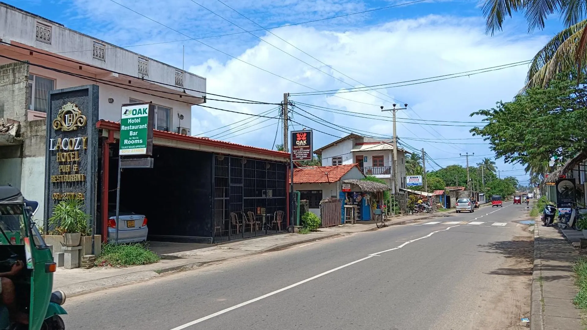 La Cozy Hotel & Restaurant Negombo Daluwekotuwa 3*,