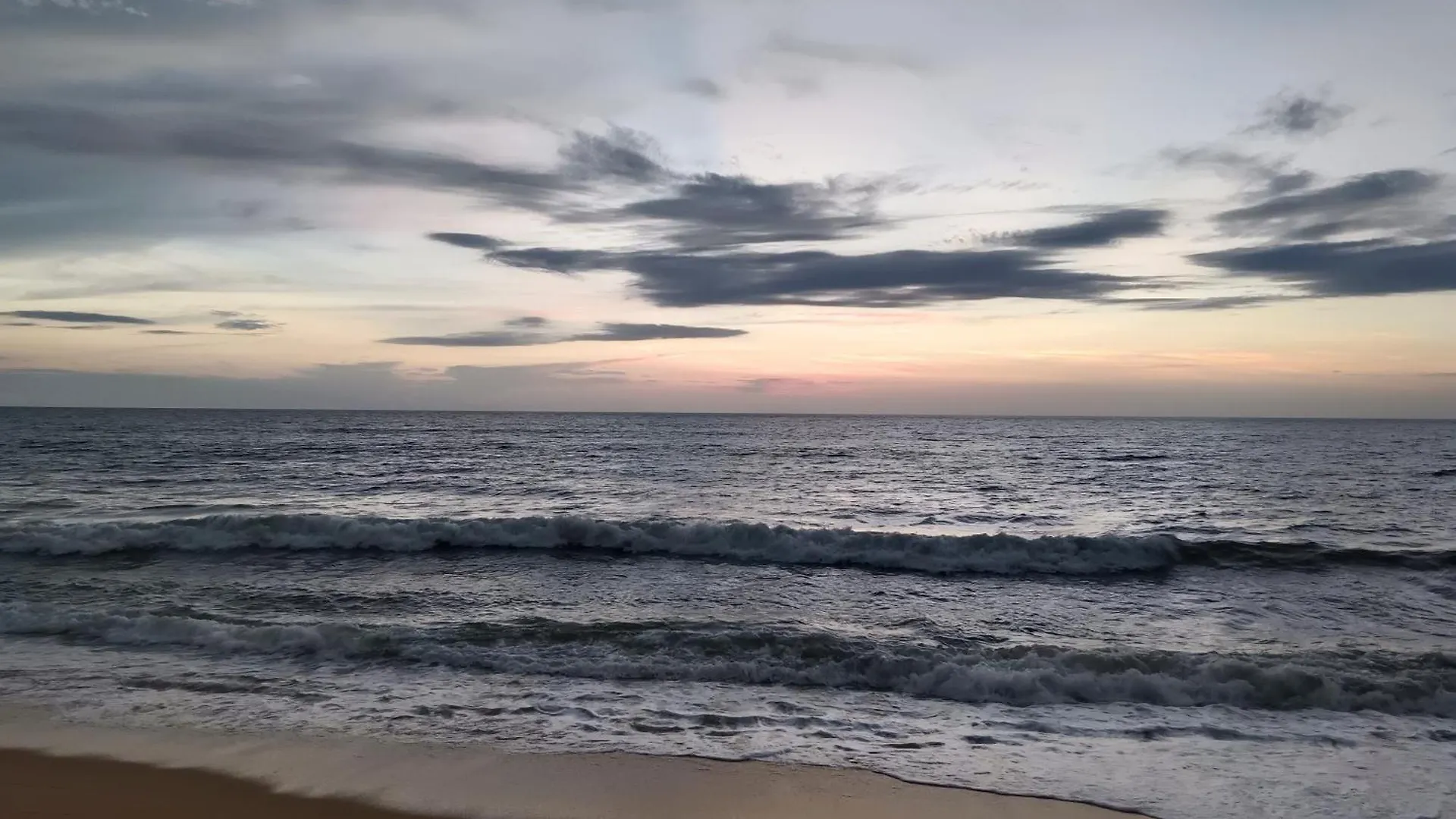 La Cozy Hotel & Restaurant Negombo Daluwekotuwa