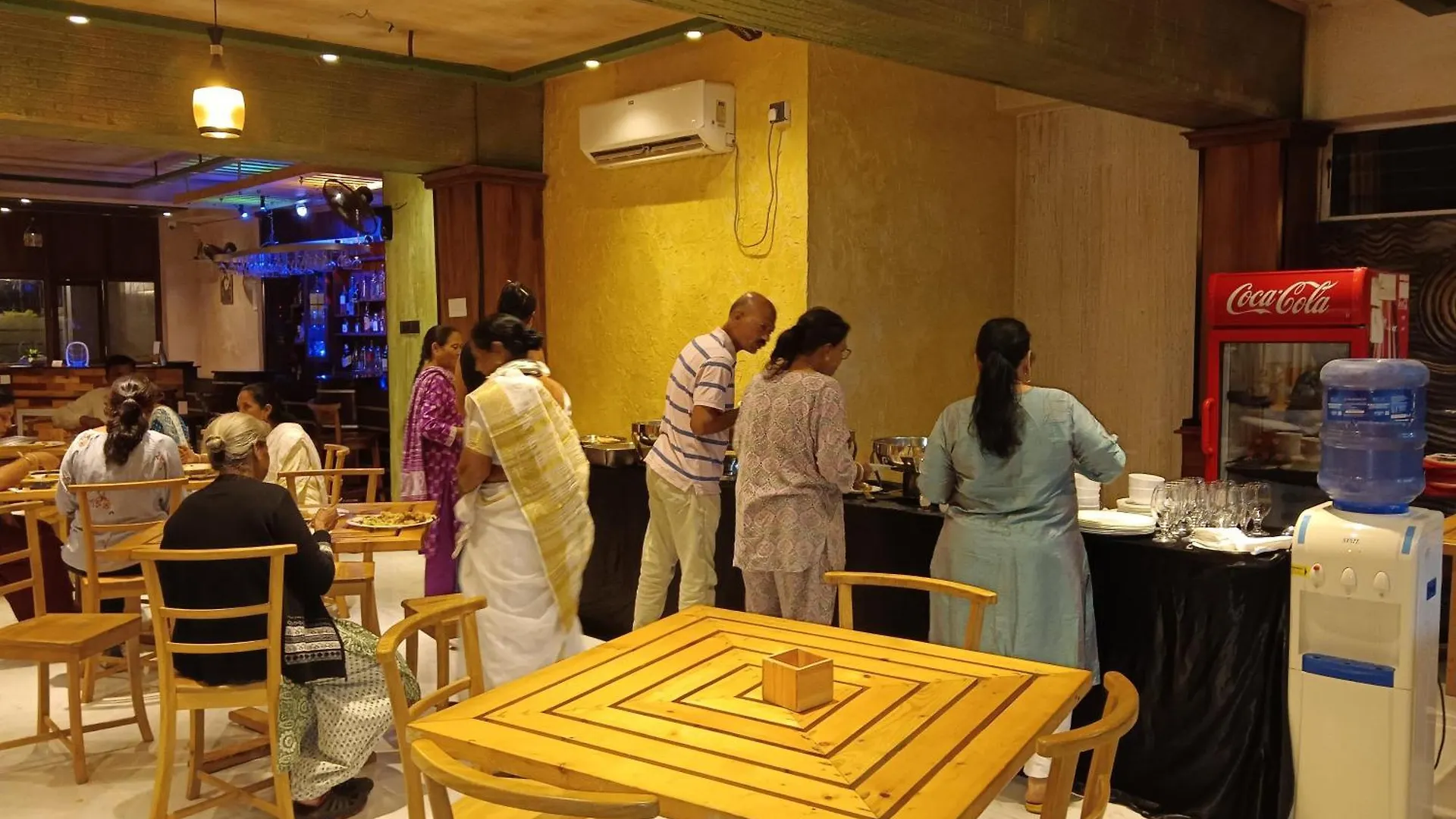 La Cozy Hotel & Restaurant Negombo Daluwekotuwa